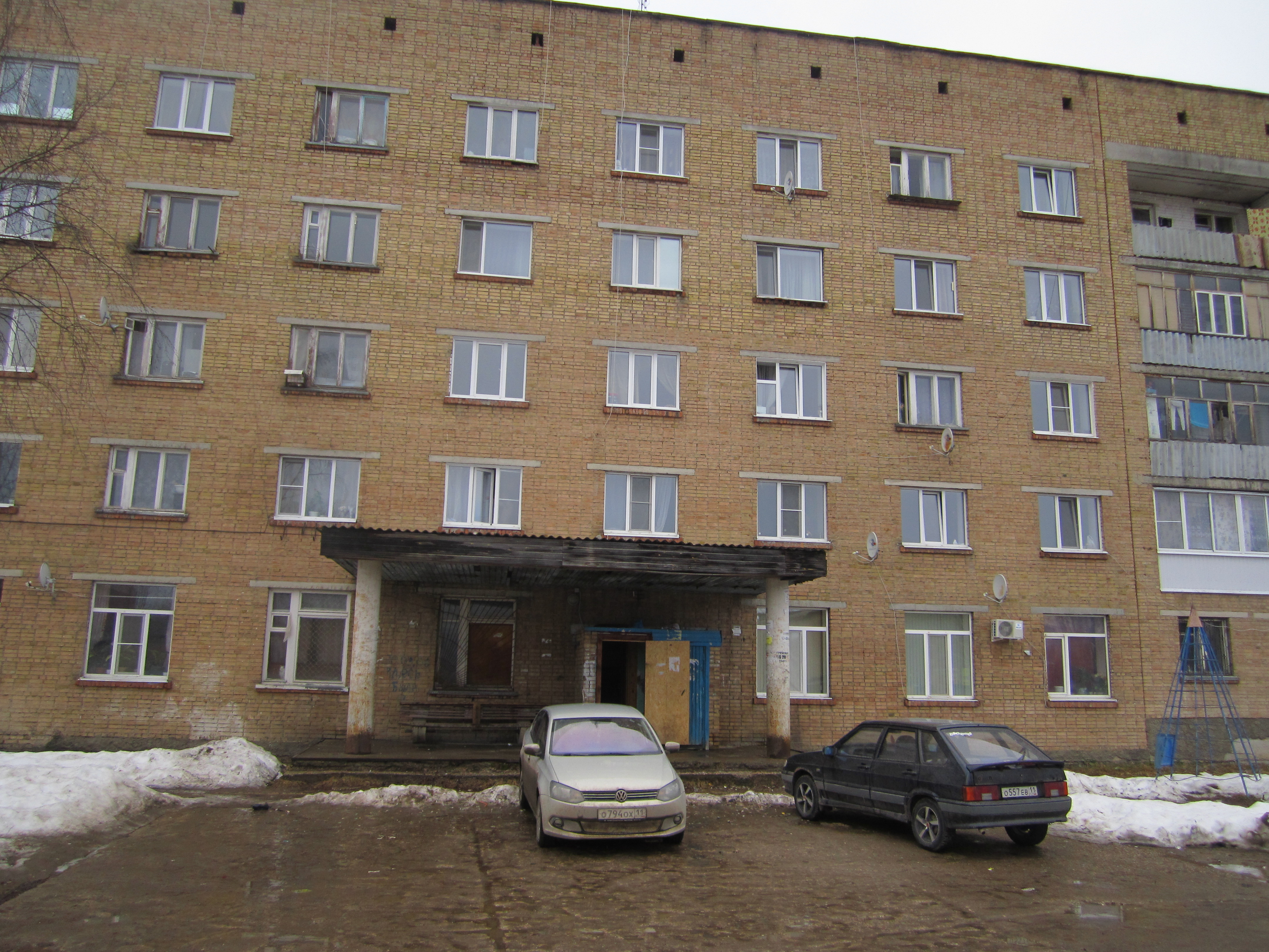 Респ. Коми, г. Сыктывкар, ул. Пушкина, д. 128-фасад здания