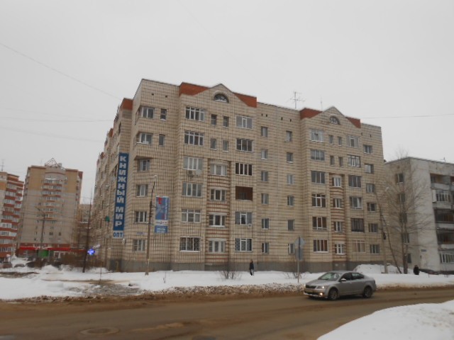 Респ. Коми, г. Сыктывкар, ул. Советская, д. 1-фасад здания