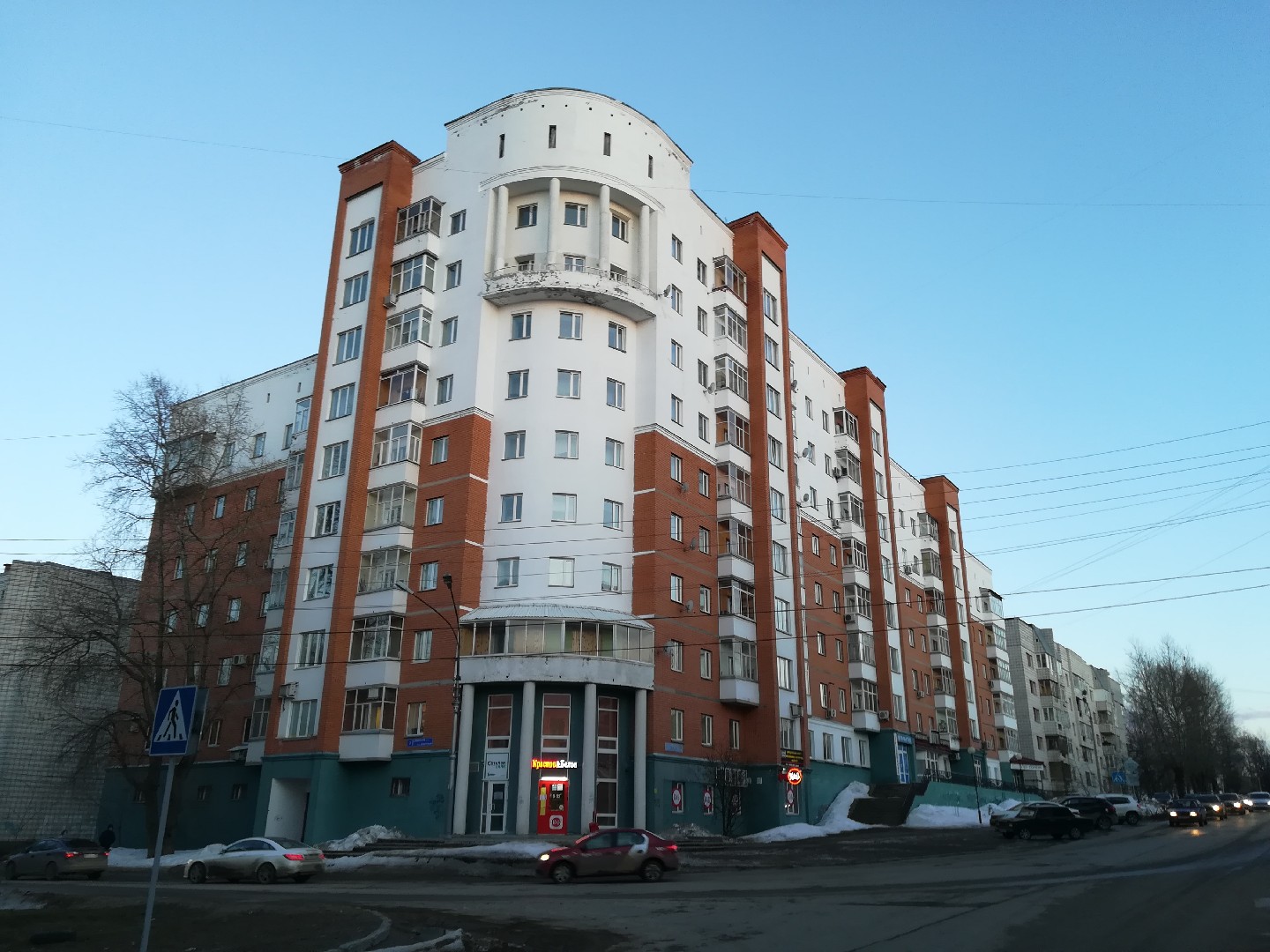 Респ. Коми, г. Сыктывкар, ул. Советская, д. 3-фасад здания