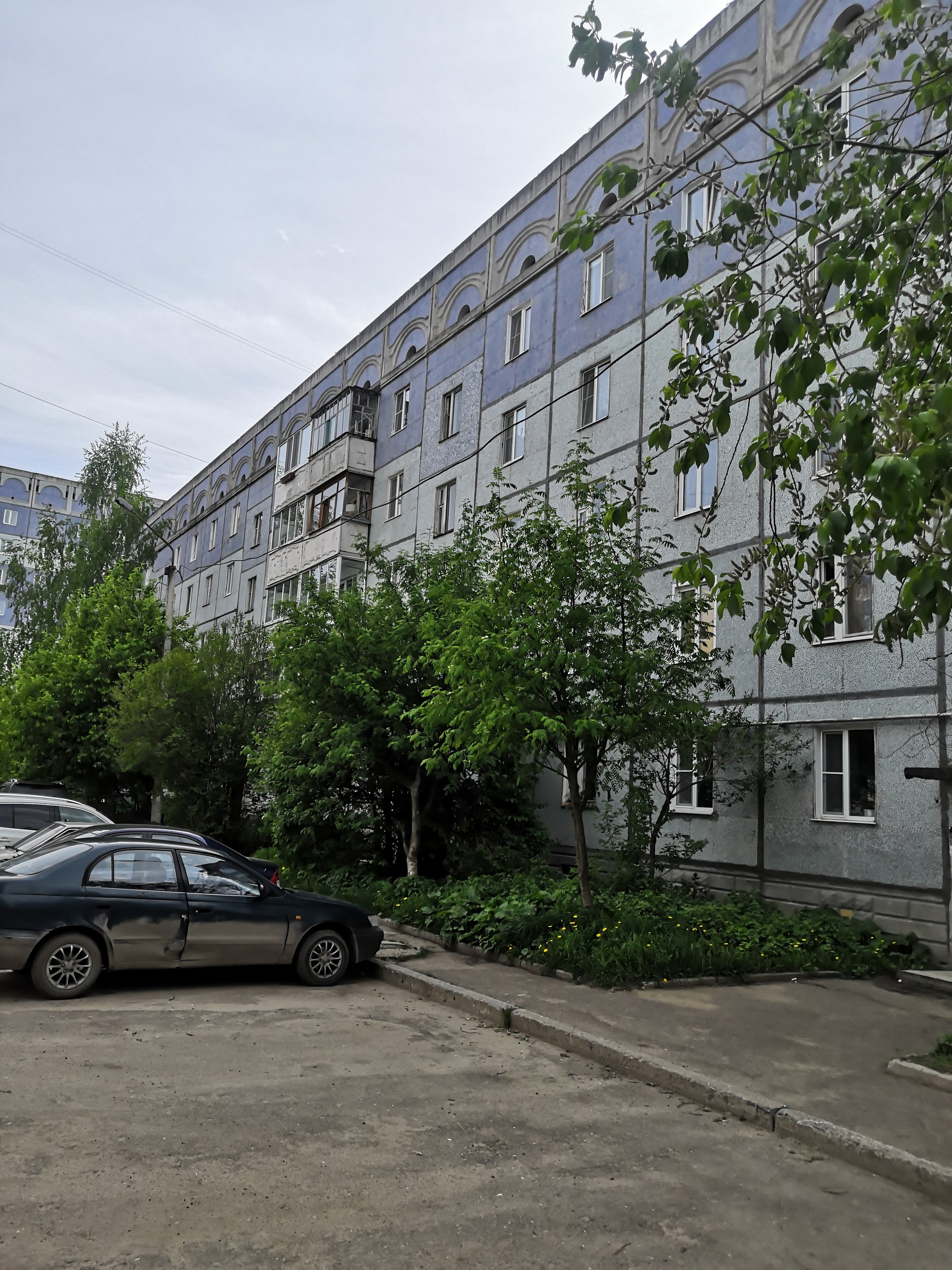 Респ. Коми, г. Сыктывкар, ул. Тентюковская, д. 121-фасад здания