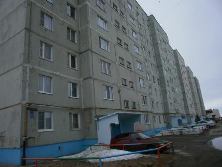 Респ. Коми, г. Усинск, ул. Воркутинская, д. 39-фасад здания