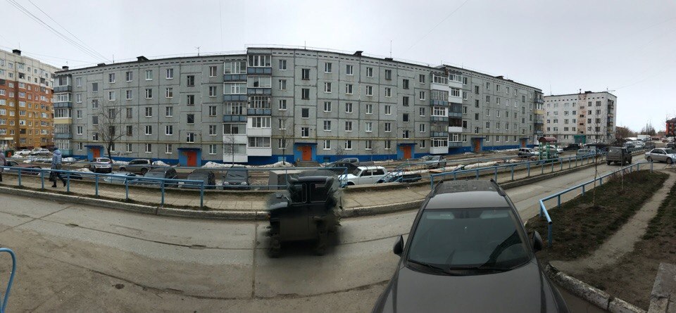 Респ. Коми, г. Усинск, ул. Комсомольская, д. 3-фасад здания