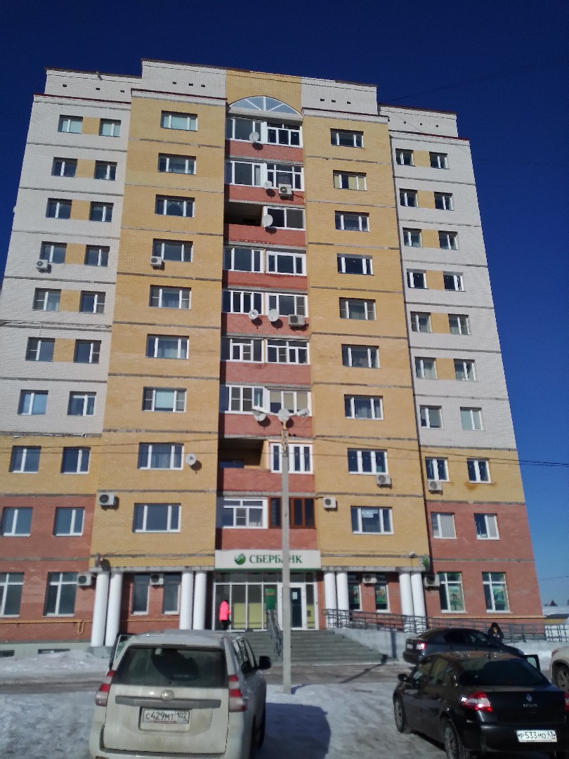 Респ. Коми, г. Усинск, ул. Мира, д. 4-фасад здания