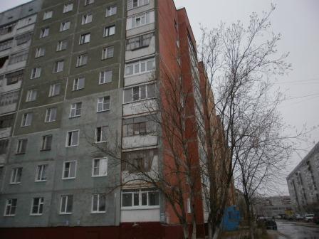 Респ. Коми, г. Усинск, ул. Мира, д. 11-фасад здания