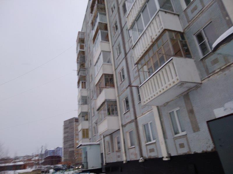 Респ. Коми, г. Ухта, ул. Куратова, д. 20-фасад здания