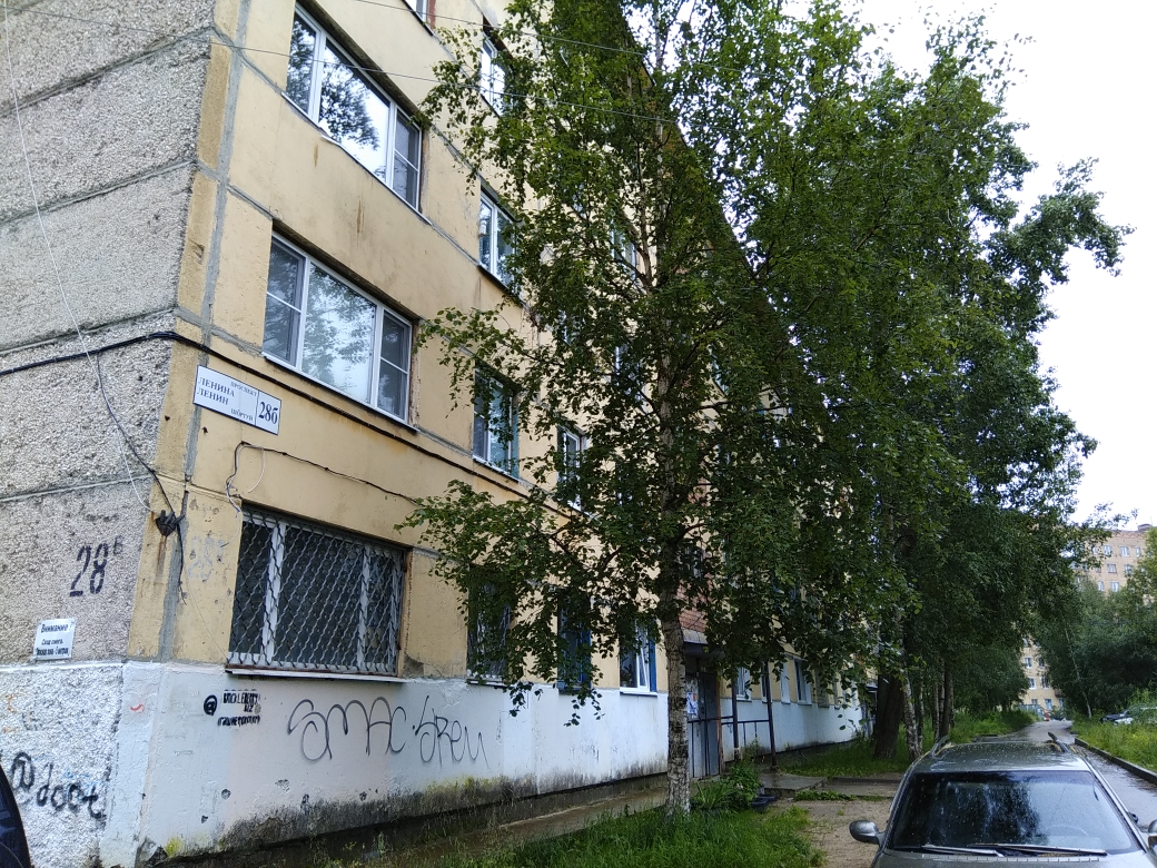 Респ. Коми, г. Ухта, пр-кт. Ленина, д. 28б-фасад здания