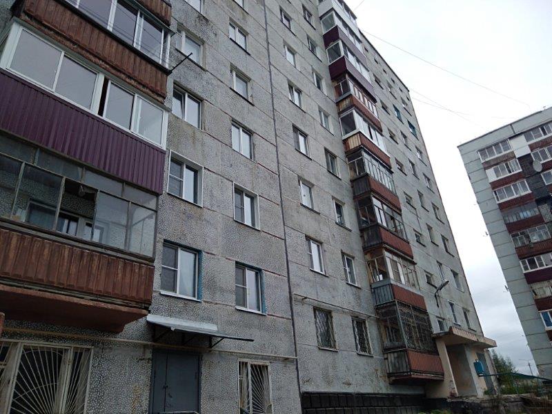 Респ. Коми, г. Ухта, ул. Сенюкова, д. 16-фасад здания