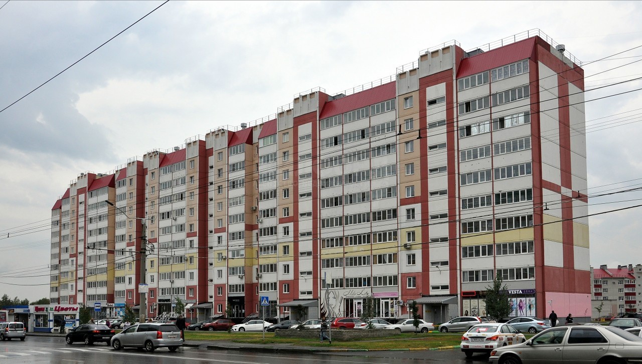 край. Алтайский, г. Барнаул, ул. Балтийская, д. 1-фасад здания