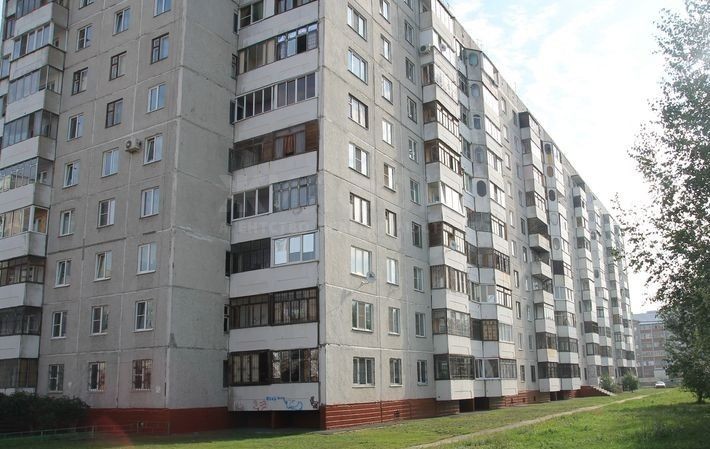 край. Алтайский, г. Барнаул, ул. Балтийская, д. 43-фасад здания