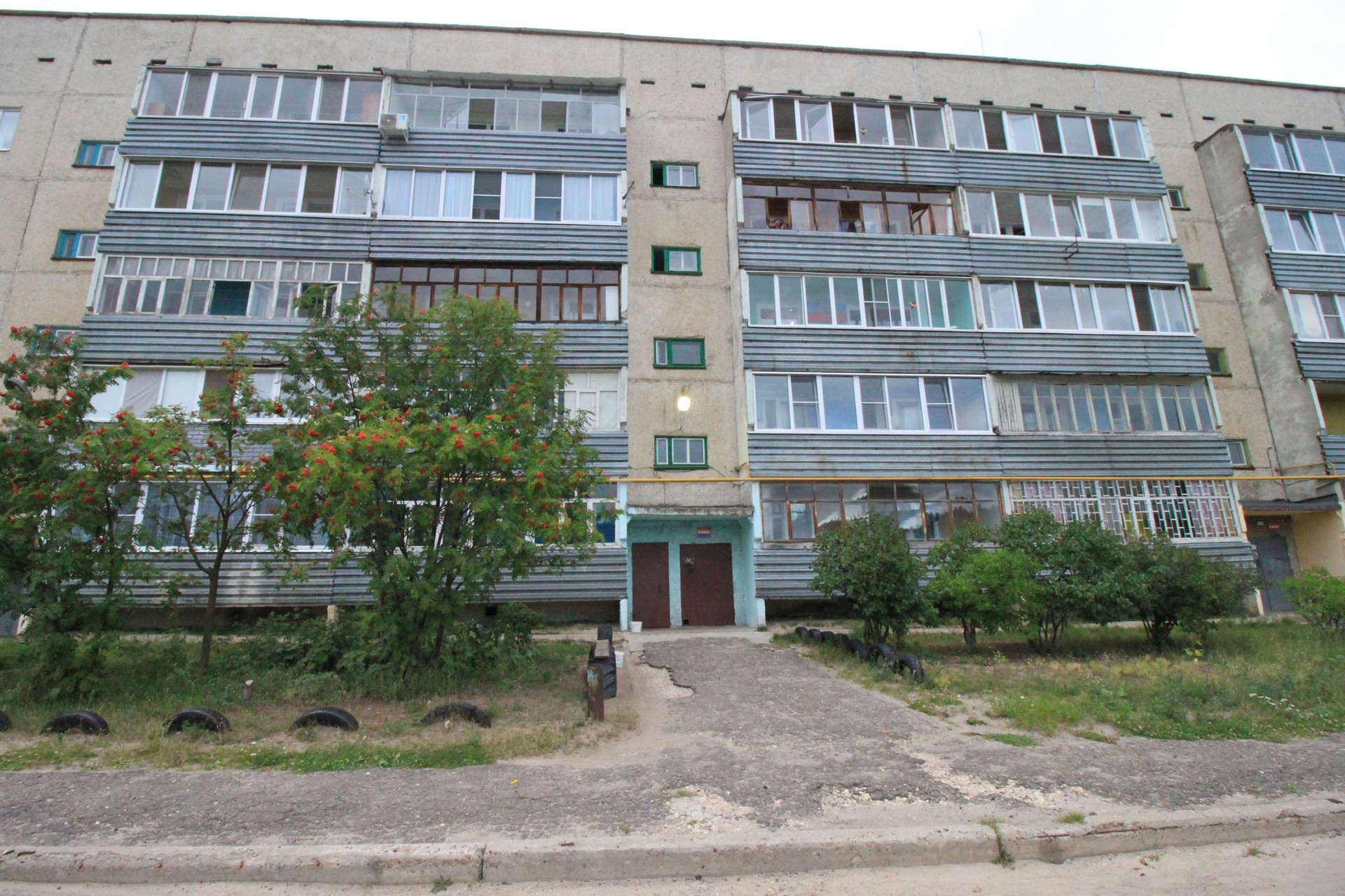 Респ. Марий Эл, г. Волжск, ул. Кабанова, д. 1-фасад здания