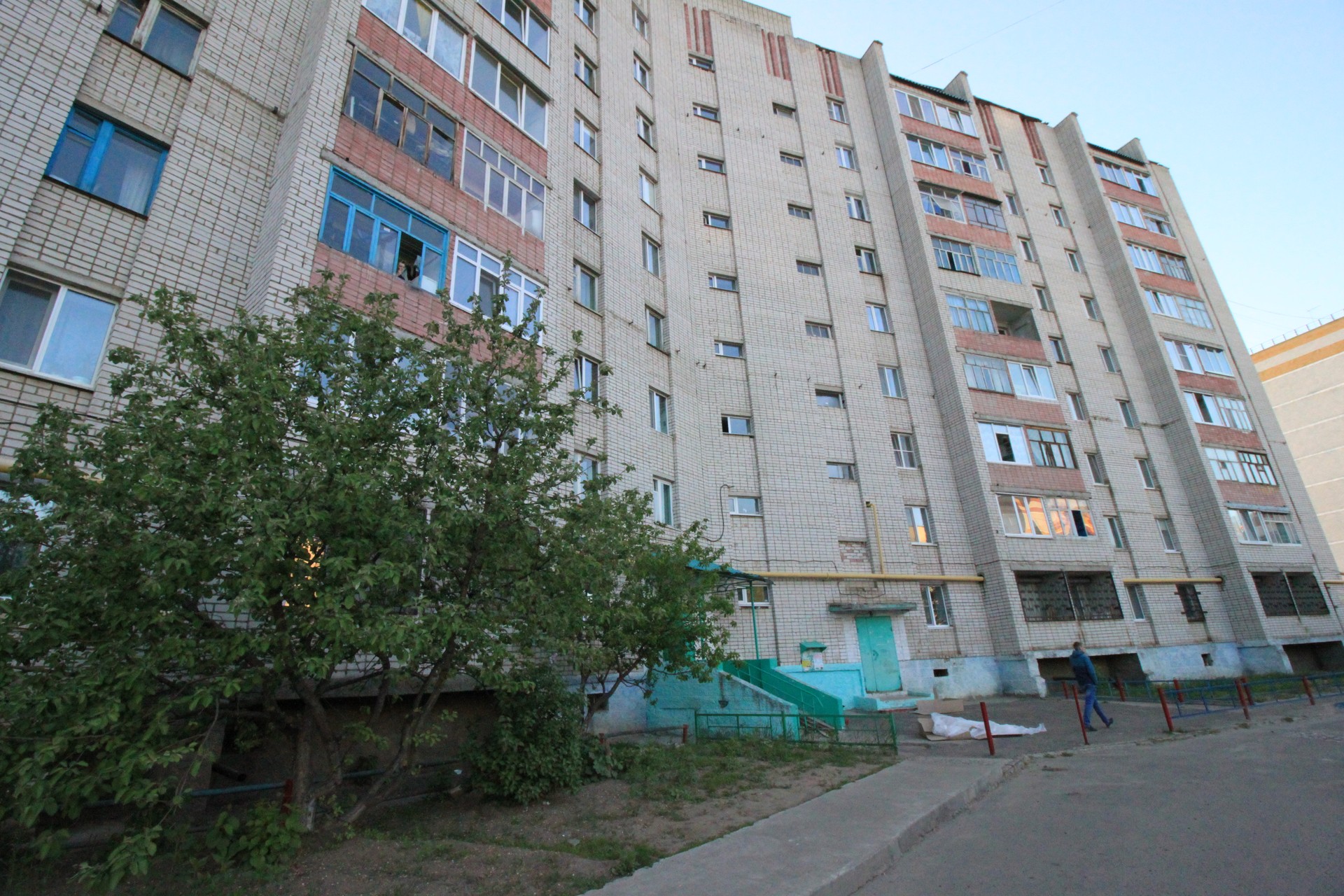 Респ. Марий Эл, г. Волжск, ул. Орджоникидзе, д. 6-фасад здания