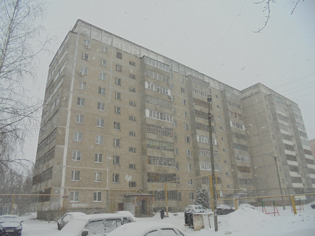 Респ. Марий Эл, г. Йошкар-Ола, ул. Баумана, д. 9а-фасад здания