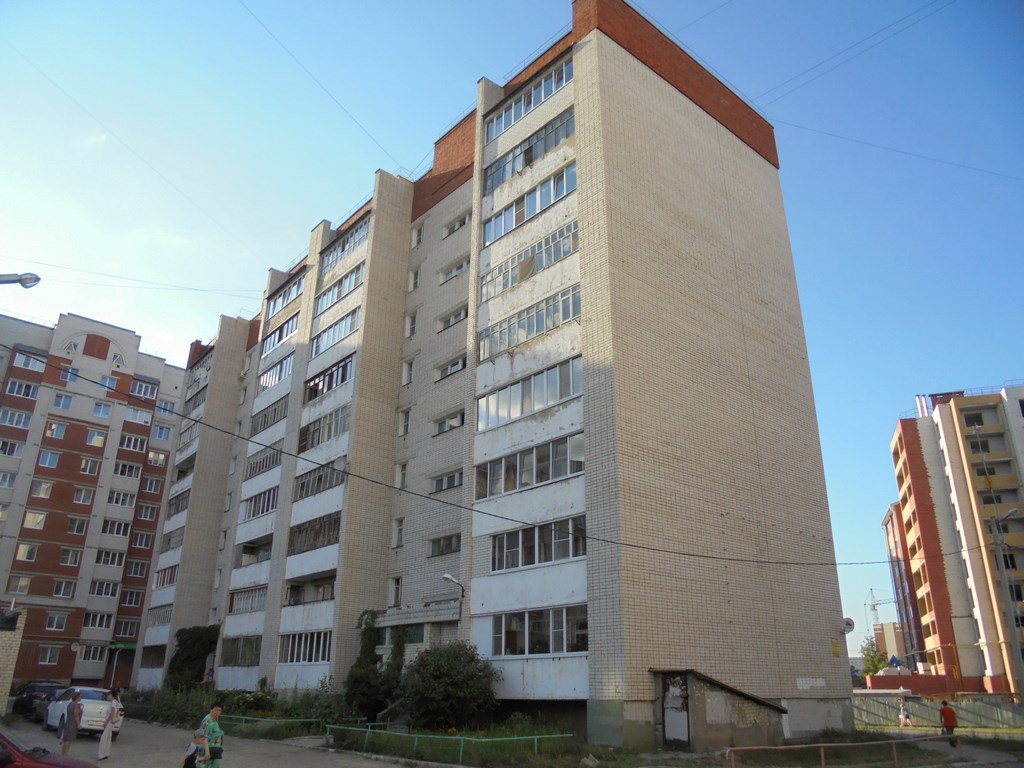 Респ. Марий Эл, г. Йошкар-Ола, ул. Димитрова, д. 64-фасад здания