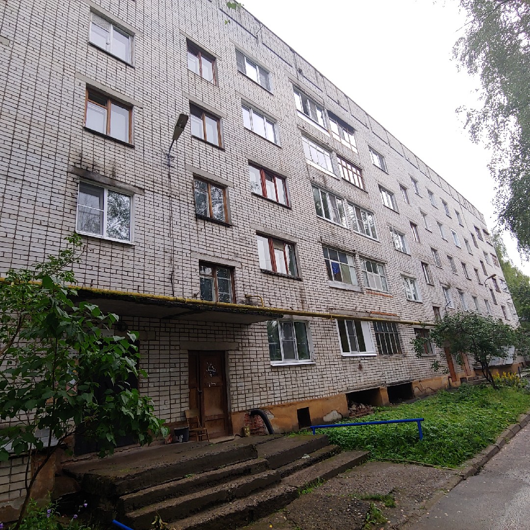 Респ. Марий Эл, г. Йошкар-Ола, ул. Клары Цеткин, д. 32-фасад здания
