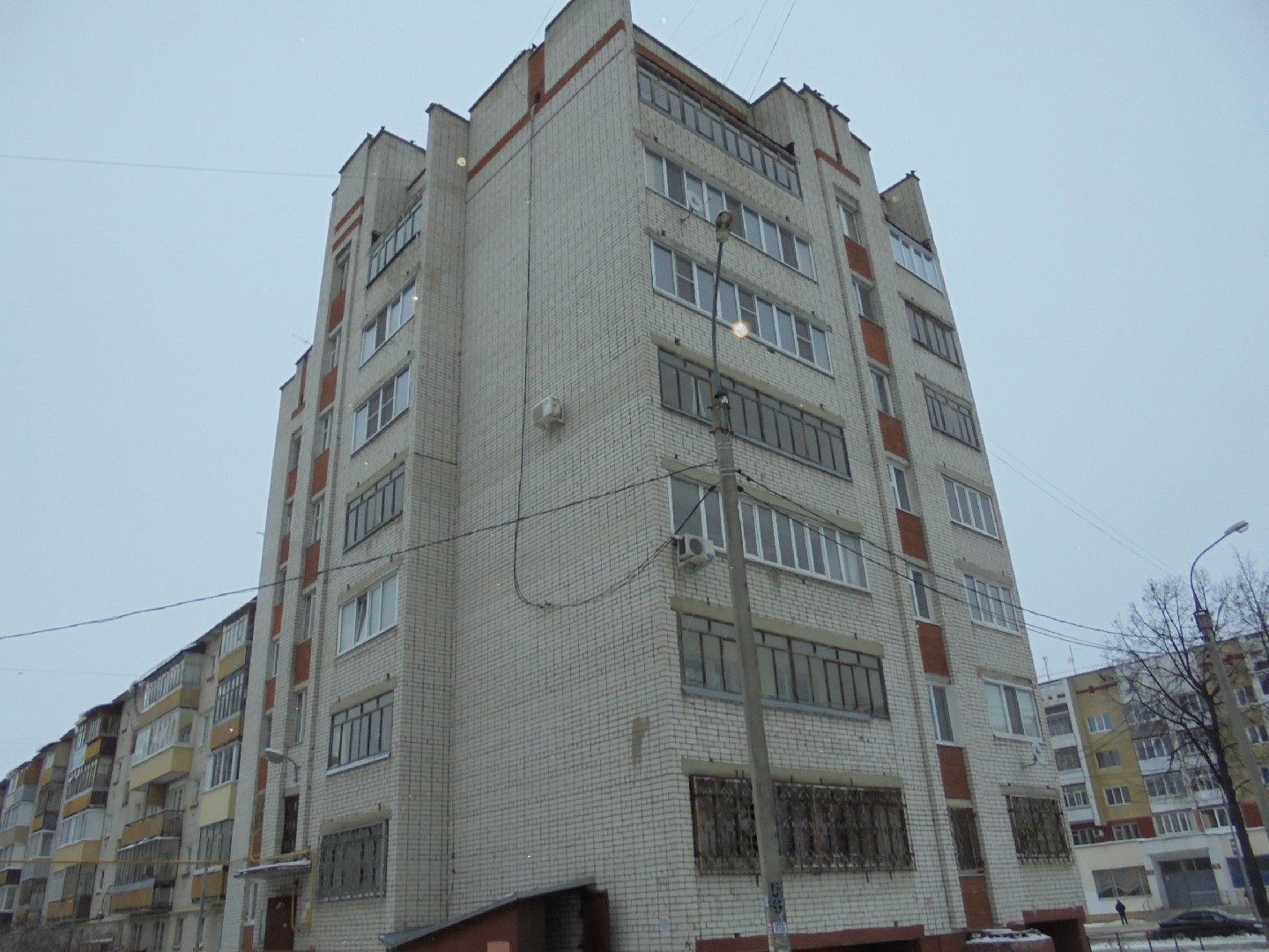 Респ. Марий Эл, г. Йошкар-Ола, ул. Комсомольская, д. 94-фасад здания