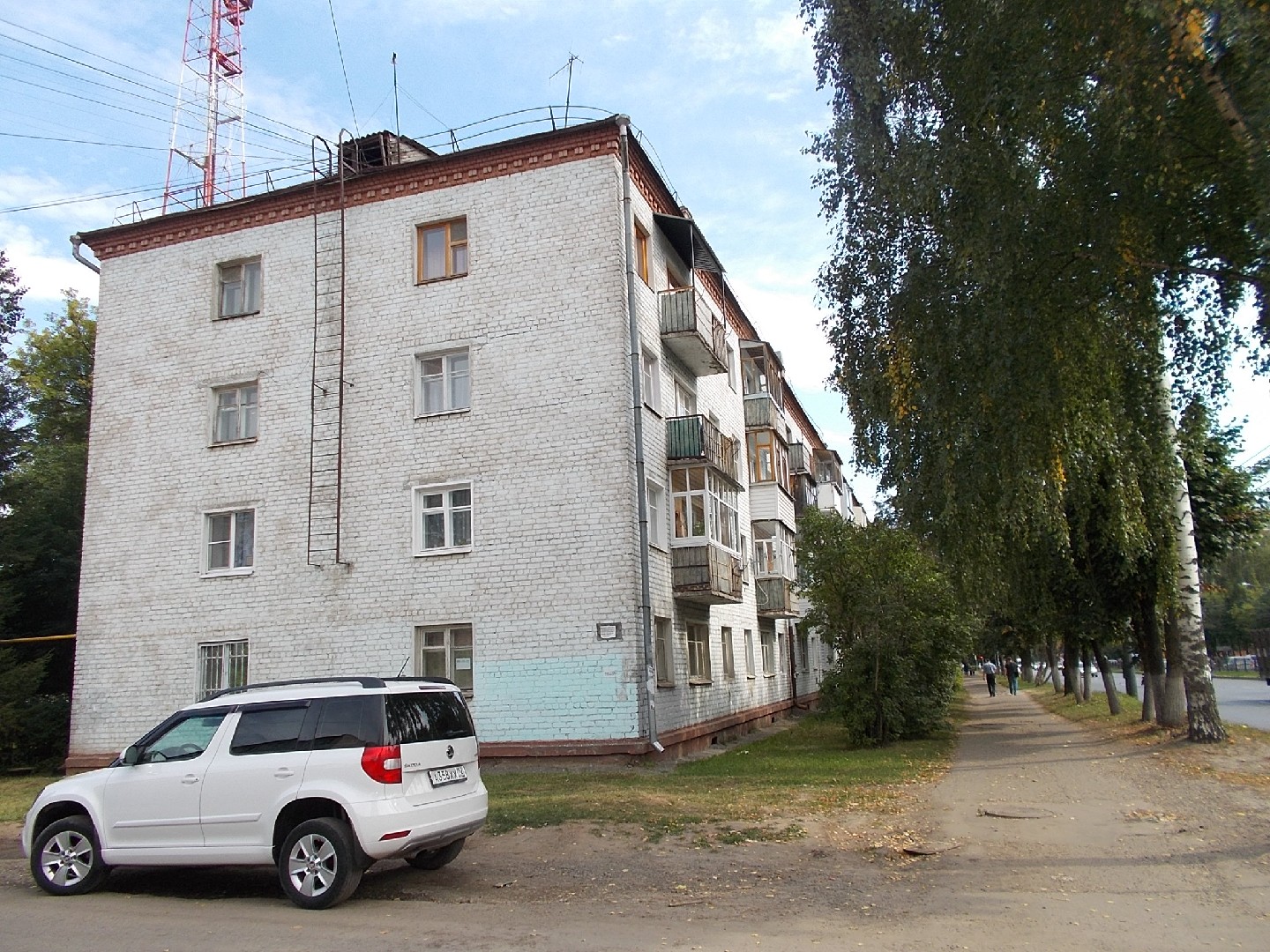 Респ. Марий Эл, г. Йошкар-Ола, ул. Красноармейская, д. 76-фасад здания