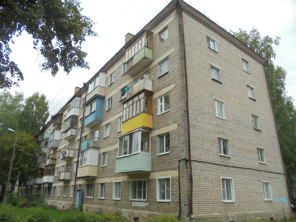 Респ. Марий Эл, г. Йошкар-Ола, ул. Мира, д. 33-фасад здания