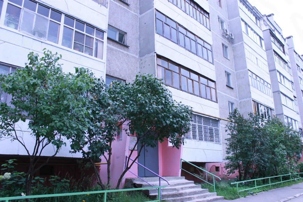Респ. Марий Эл, г. Йошкар-Ола, ул. Первомайская, д. 100-фасад здания