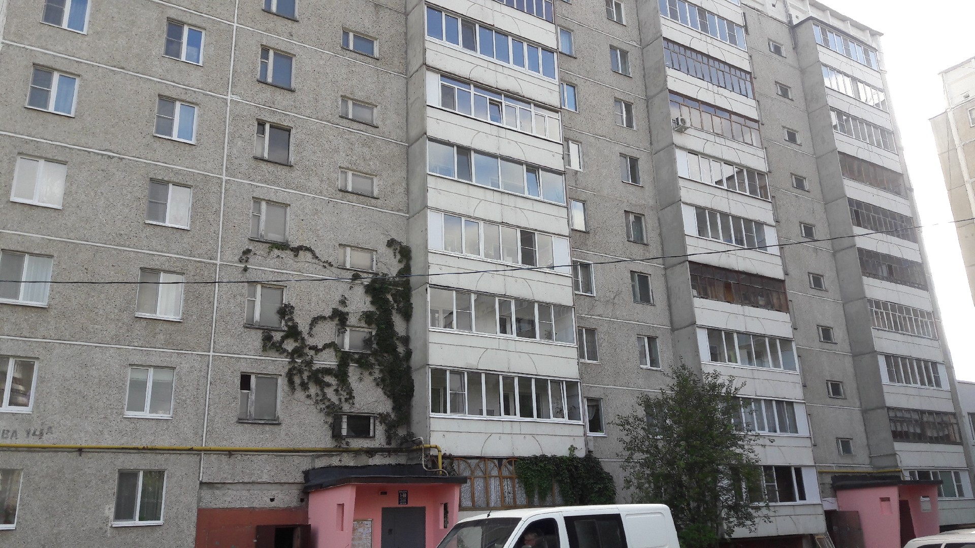 Респ. Марий Эл, г. Йошкар-Ола, ул. Петрова, д. 14А-фасад здания