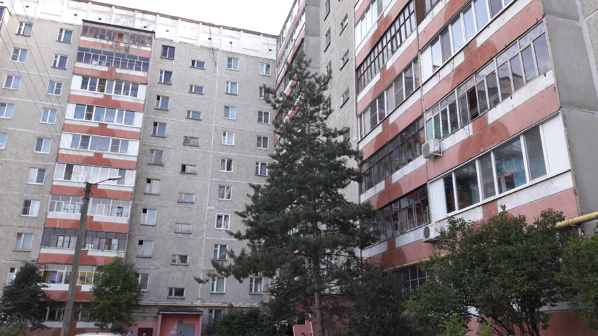 Респ. Марий Эл, г. Йошкар-Ола, ул. Петрова, д. 20-фасад здания