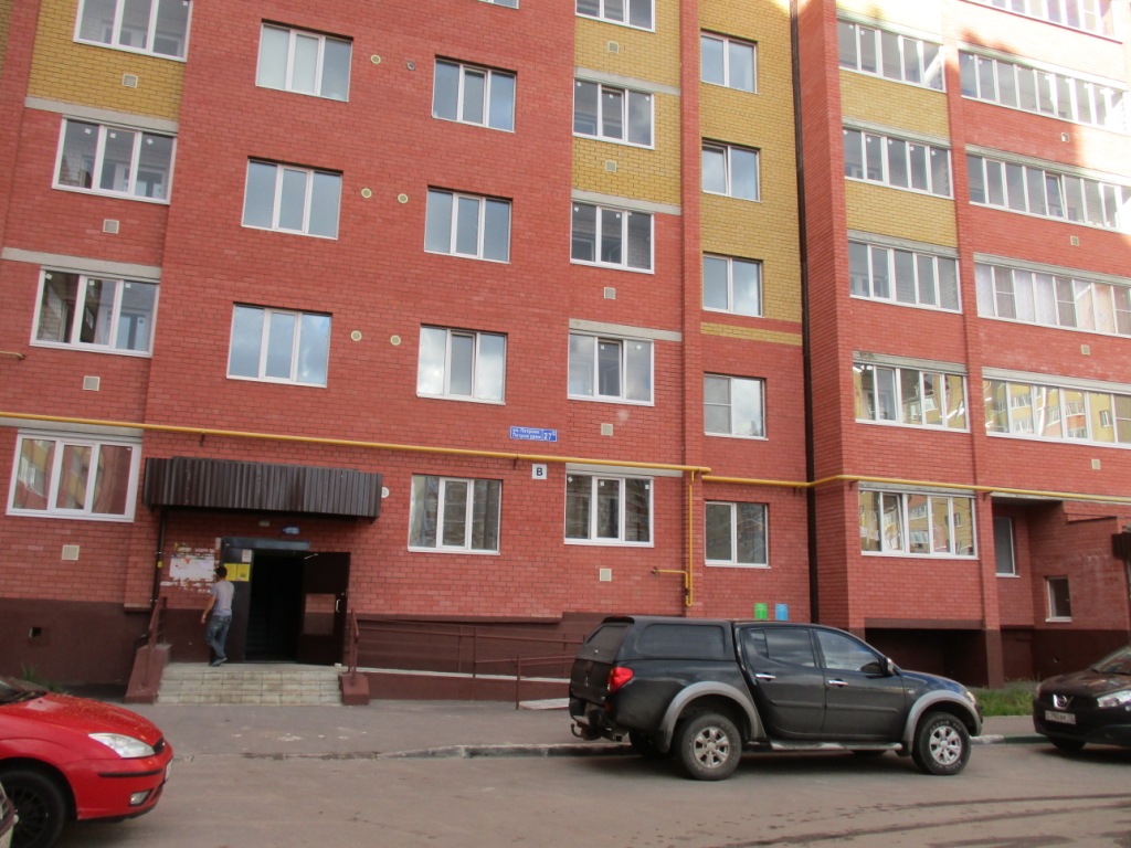 Респ. Марий Эл, г. Йошкар-Ола, ул. Петрова, д. 27 "б"-фасад здания