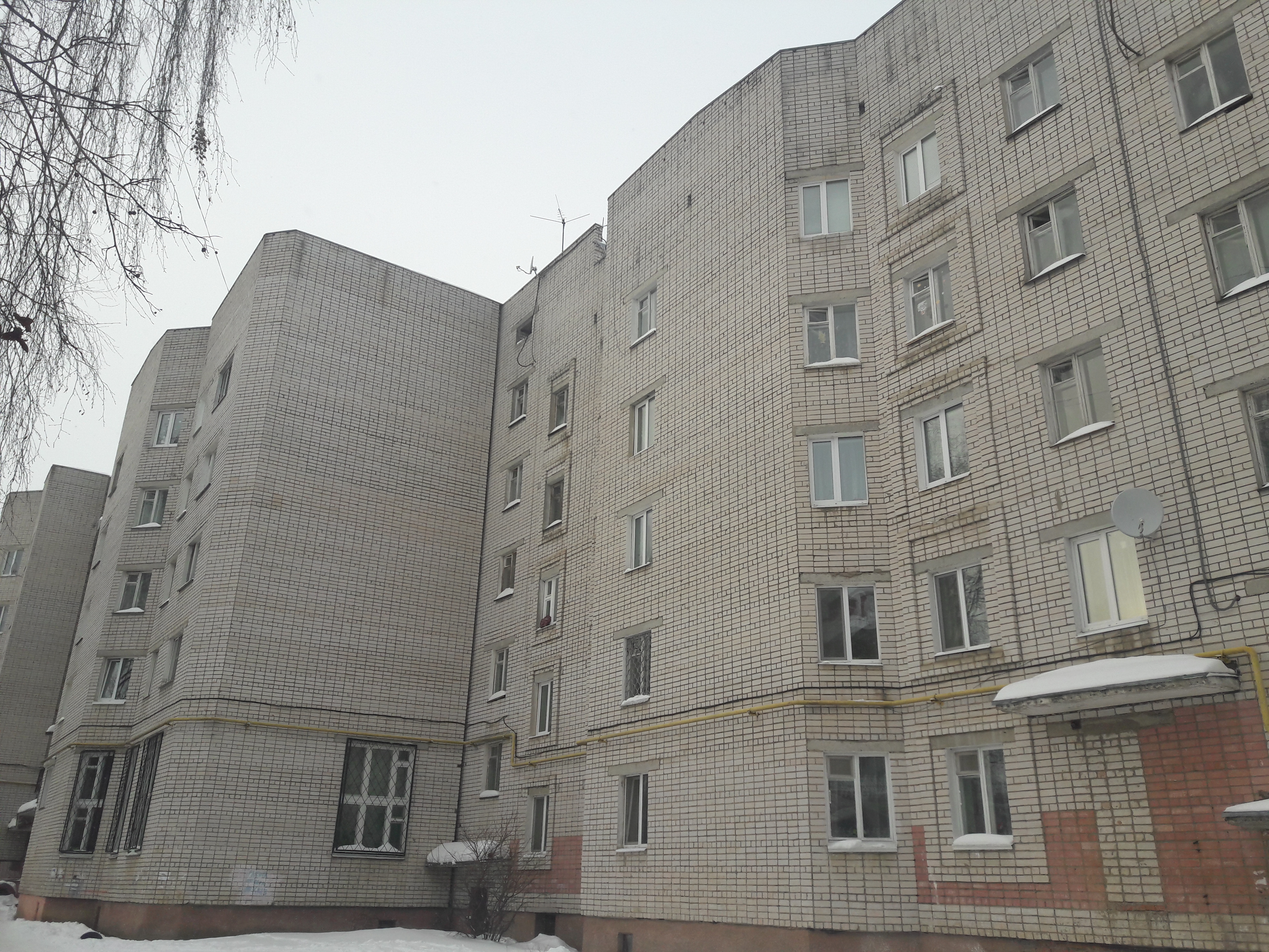 Респ. Марий Эл, г. Йошкар-Ола, ул. Подольских курсантов, д. 13-фасад здания