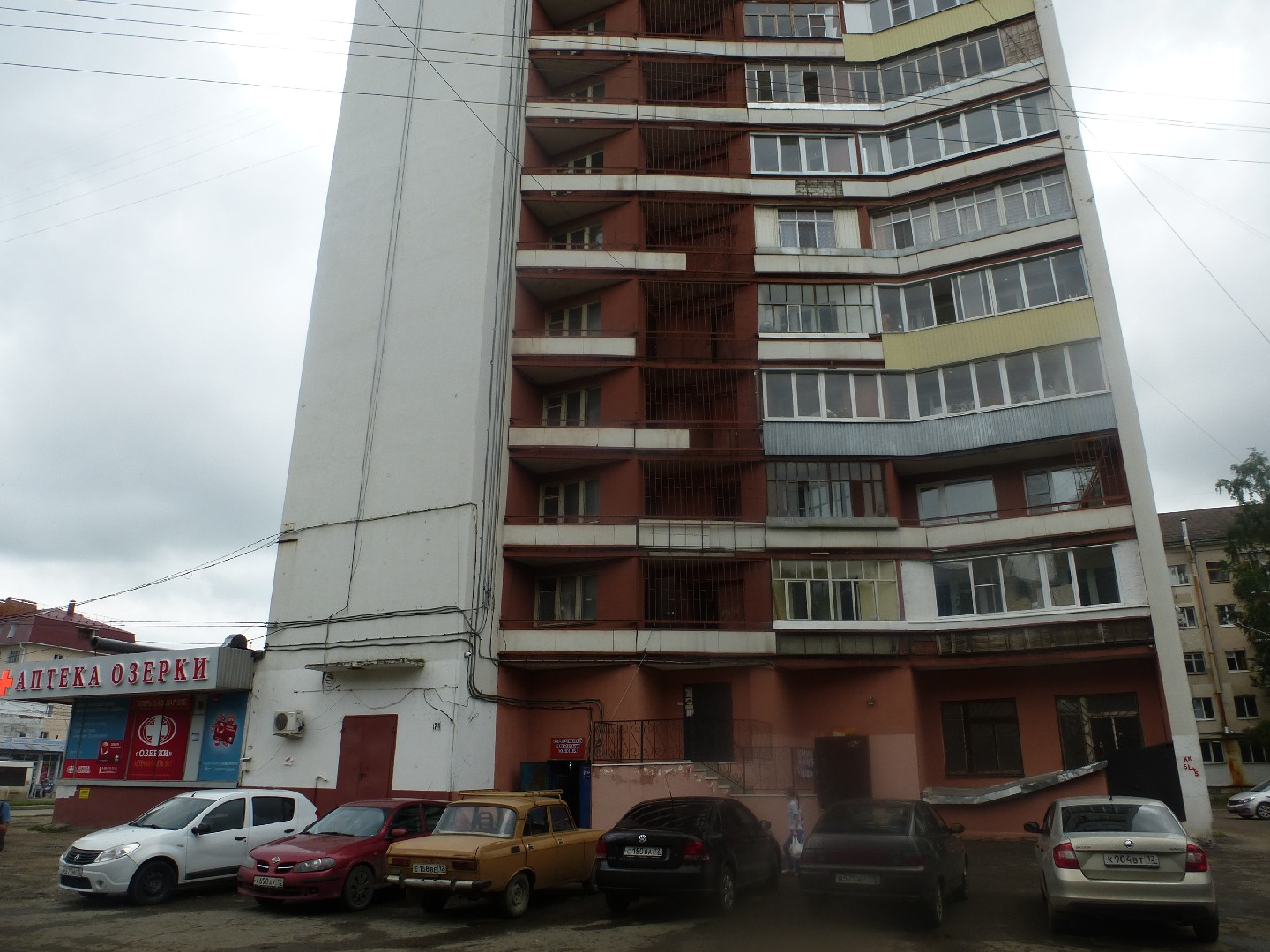 Респ. Марий Эл, г. Йошкар-Ола, ул. Советская, д. 174-фасад здания