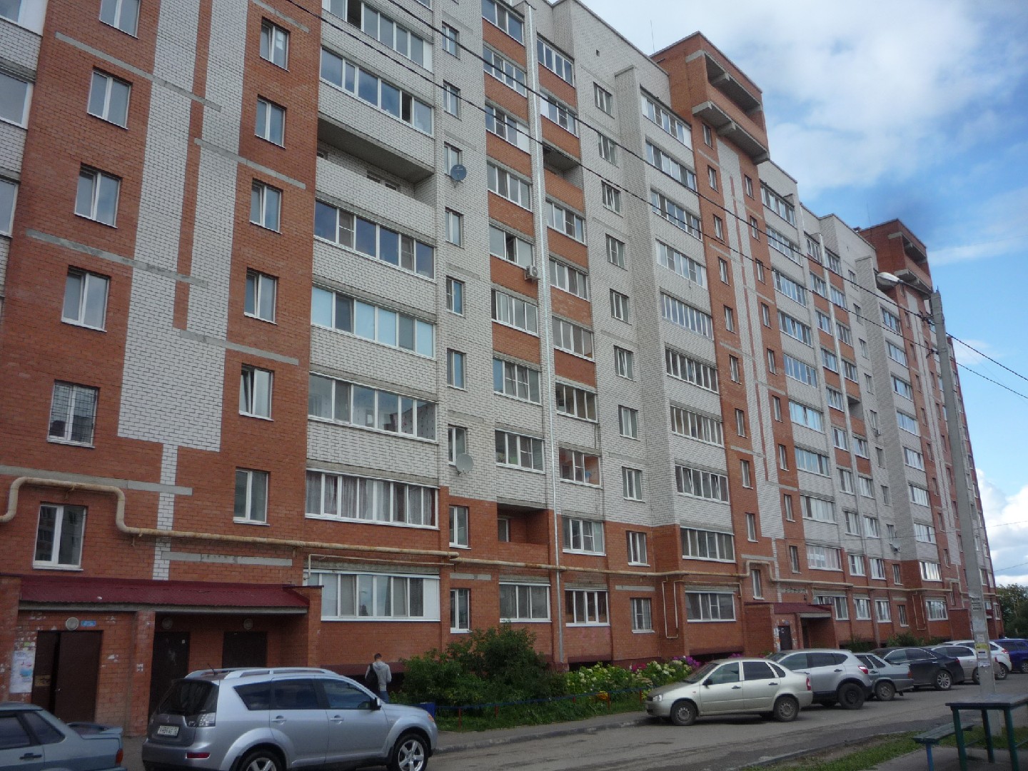 Респ. Марий Эл, г. Йошкар-Ола, ул. Чернякова, д. 7-фасад здания