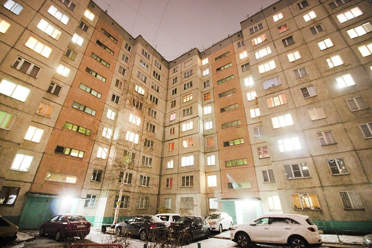 край. Алтайский, г. Барнаул, ул. Балтийская, д. 50-фасад здания