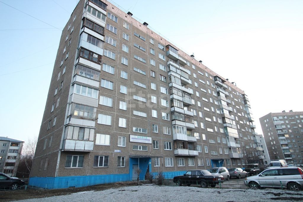 край. Алтайский, г. Барнаул, ул. Балтийская, д. 63-фасад здания