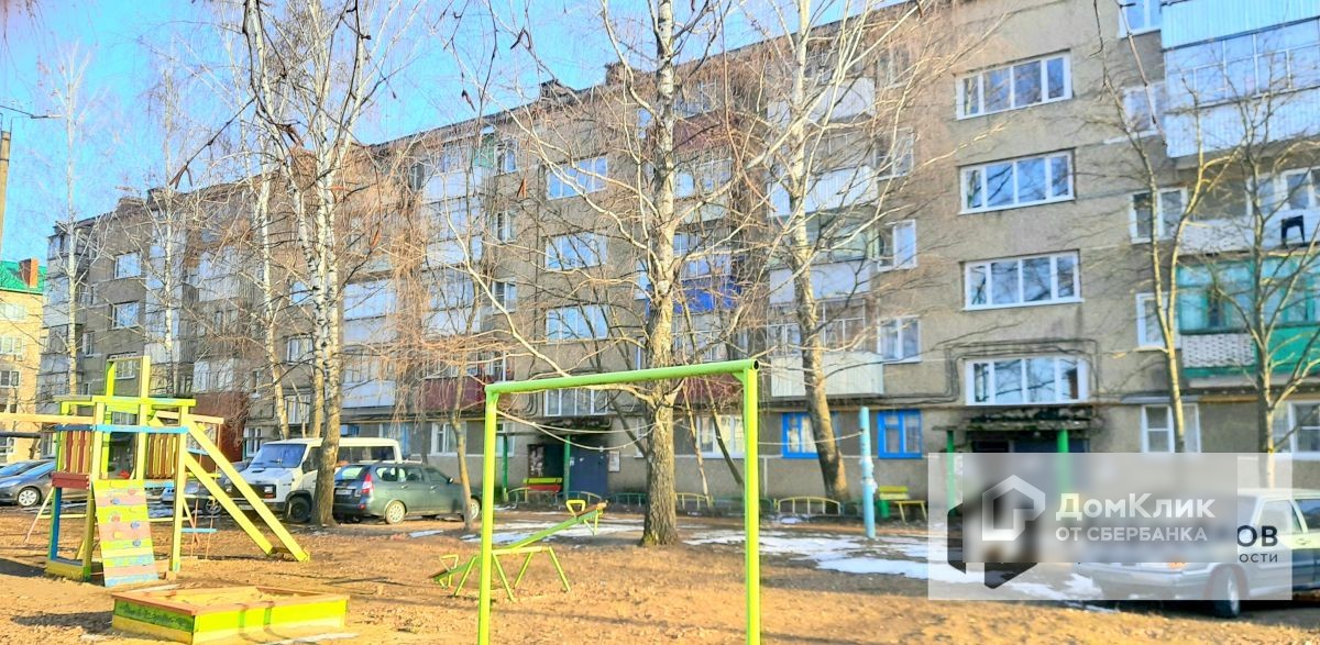 Респ. Мордовия, р-н. Рузаевский, г. Рузаевка, ул. Юрасова, д. 10-фасад здания