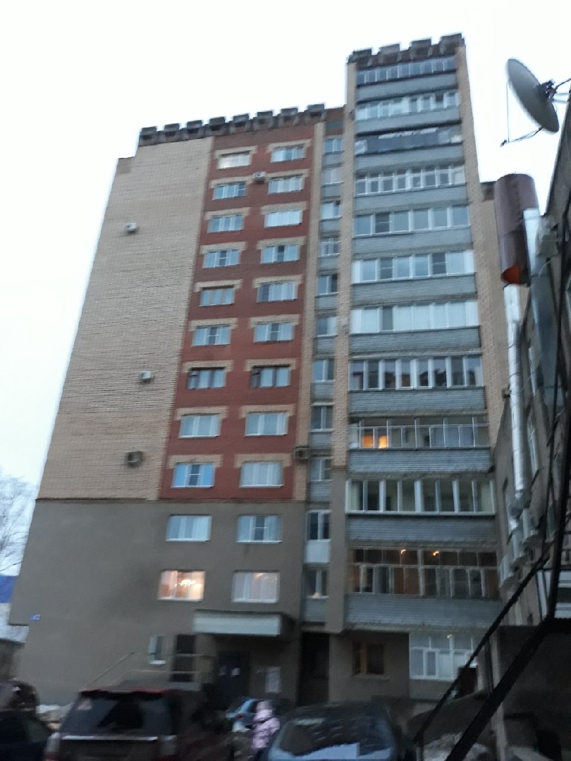 Респ. Мордовия, г. Саранск, ул. Б.Хмельницкого, д. 42-фасад здания