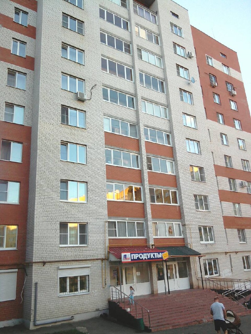Респ. Мордовия, г. Саранск, ул. Воинова, д. 32а-фасад здания