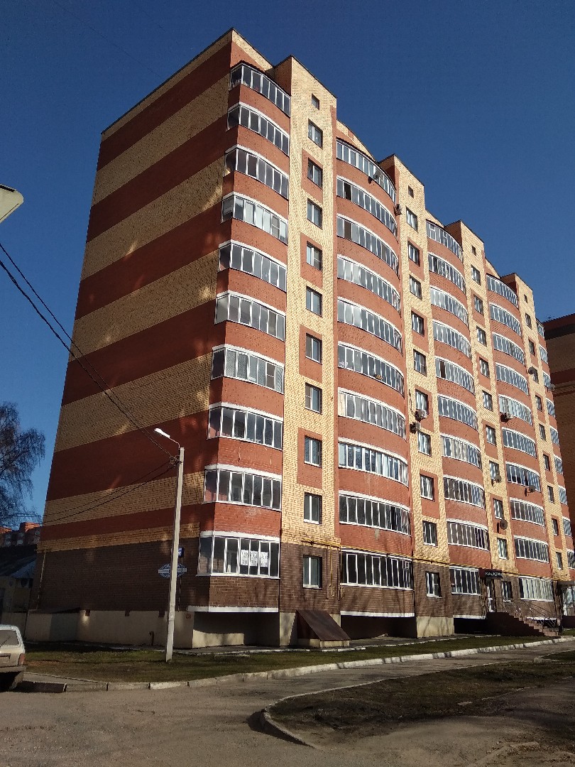 Респ. Мордовия, г. Саранск, ул. Гагарина, д. 102-фасад здания