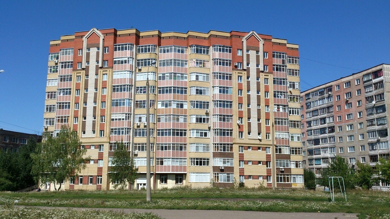 Респ. Мордовия, г. Саранск, ул. Н.Эркая, д. 20А-фасад здания