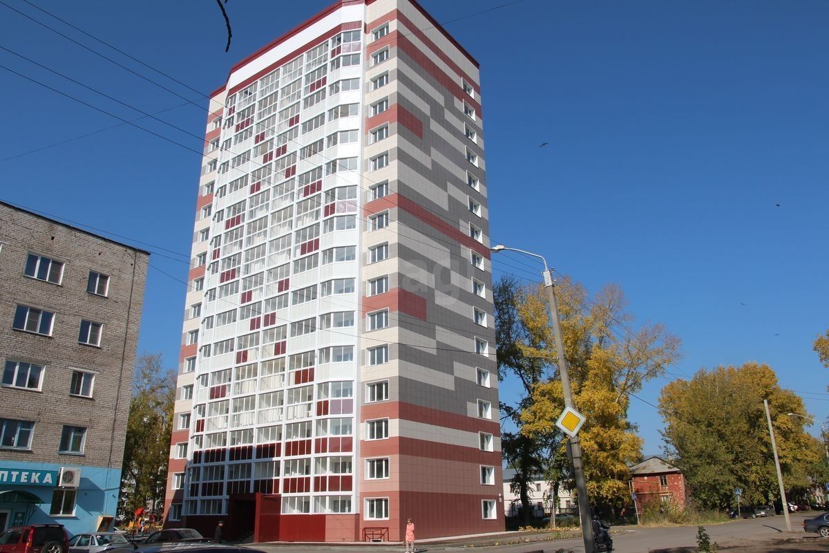 край. Алтайский, г. Барнаул, ул. Беляева, д. 15-фасад здания