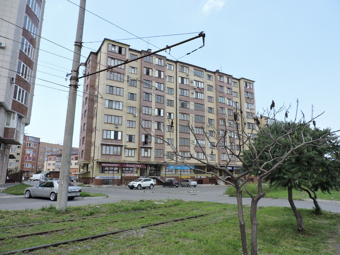 Респ. Северная Осетия - Алания, г. Владикавказ, пр-кт. Доватора, д. 87-фасад здания