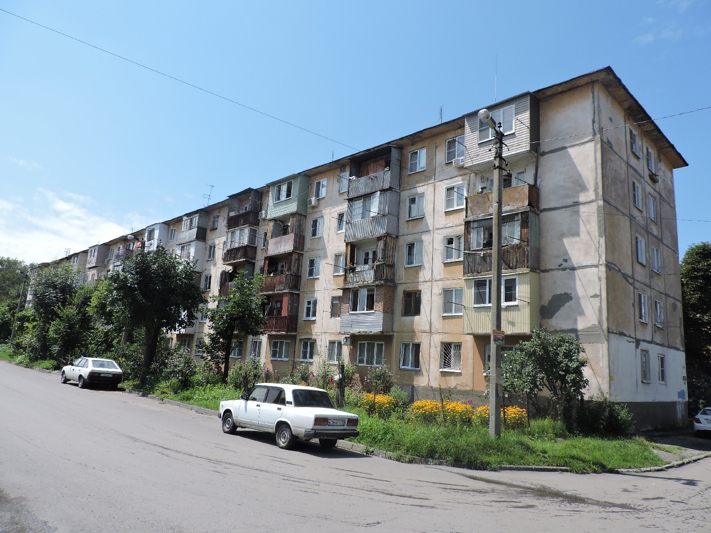 Респ. Северная Осетия - Алания, г. Владикавказ, ул. Леонова, д. 11, к. 2-фасад здания