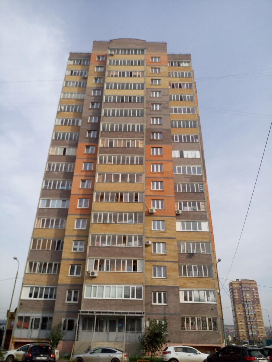 Респ. Татарстан, г. Казань, ул. Академика Глушко, д. 10-фасад здания