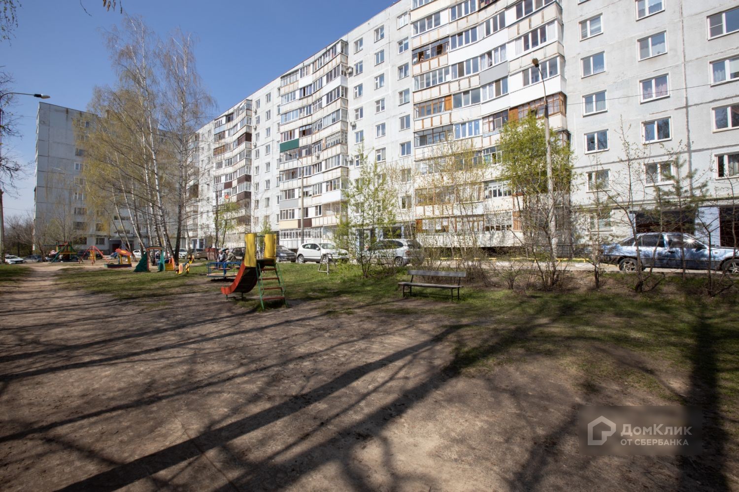 Респ. Татарстан, г. Казань, ул. Академика Завойского, д. 2-придомовая территория