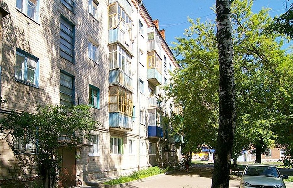 Респ. Татарстан, г. Казань, ул. Академика Королева, д. 45-фасад здания