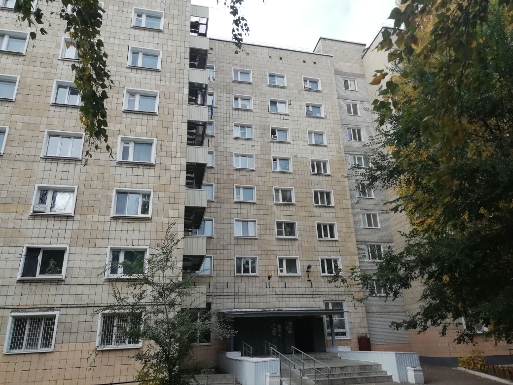 Респ. Татарстан, г. Казань, ул. Братьев Касимовых, д. 82-фасад здания