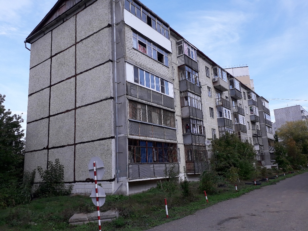 Респ. Татарстан, г. Казань, городок. Военный 33, д. 10-фасад здания