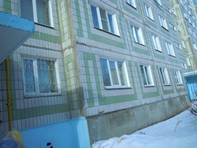 обл. Владимирская, г. Ковров, ул. Генералова, д. 10-фасад здания