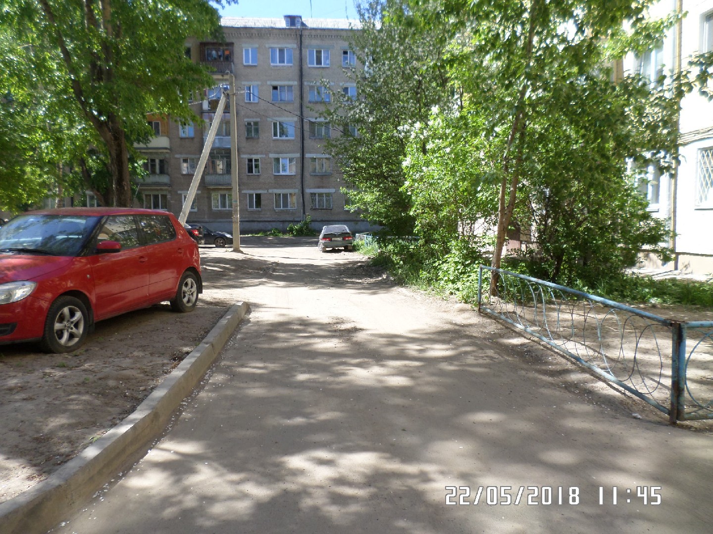 Респ. Татарстан, г. Казань, ул. Восстания, д. 19-придомовая территория