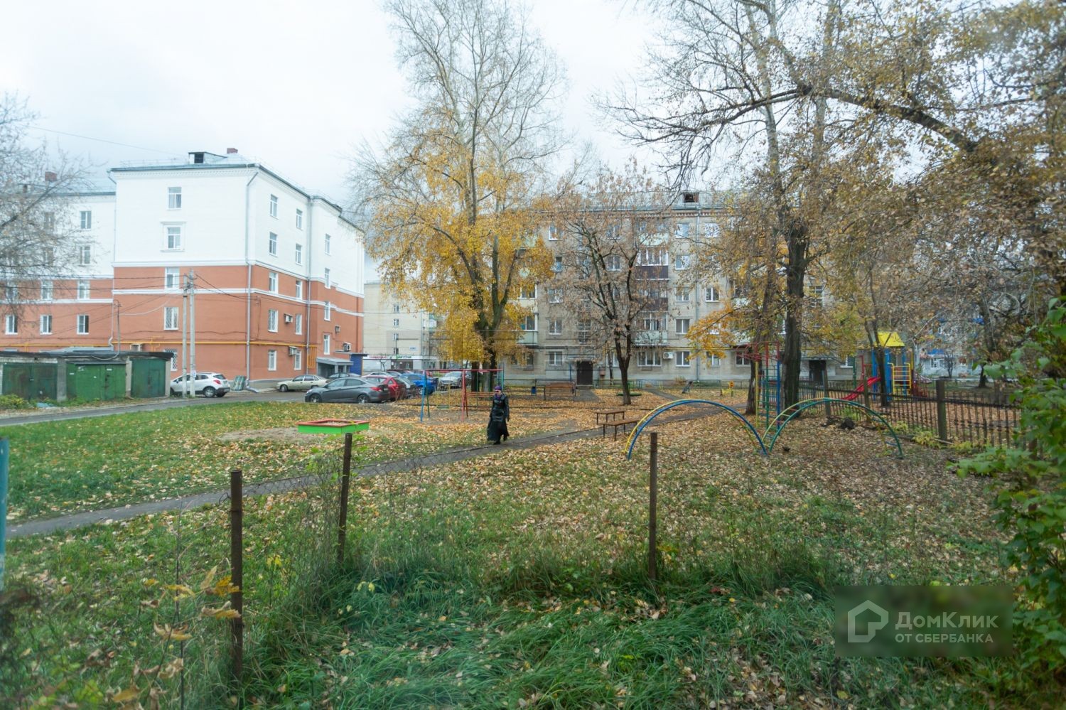 Респ. Татарстан, г. Казань, ул. Восстания, д. 22-придомовая территория