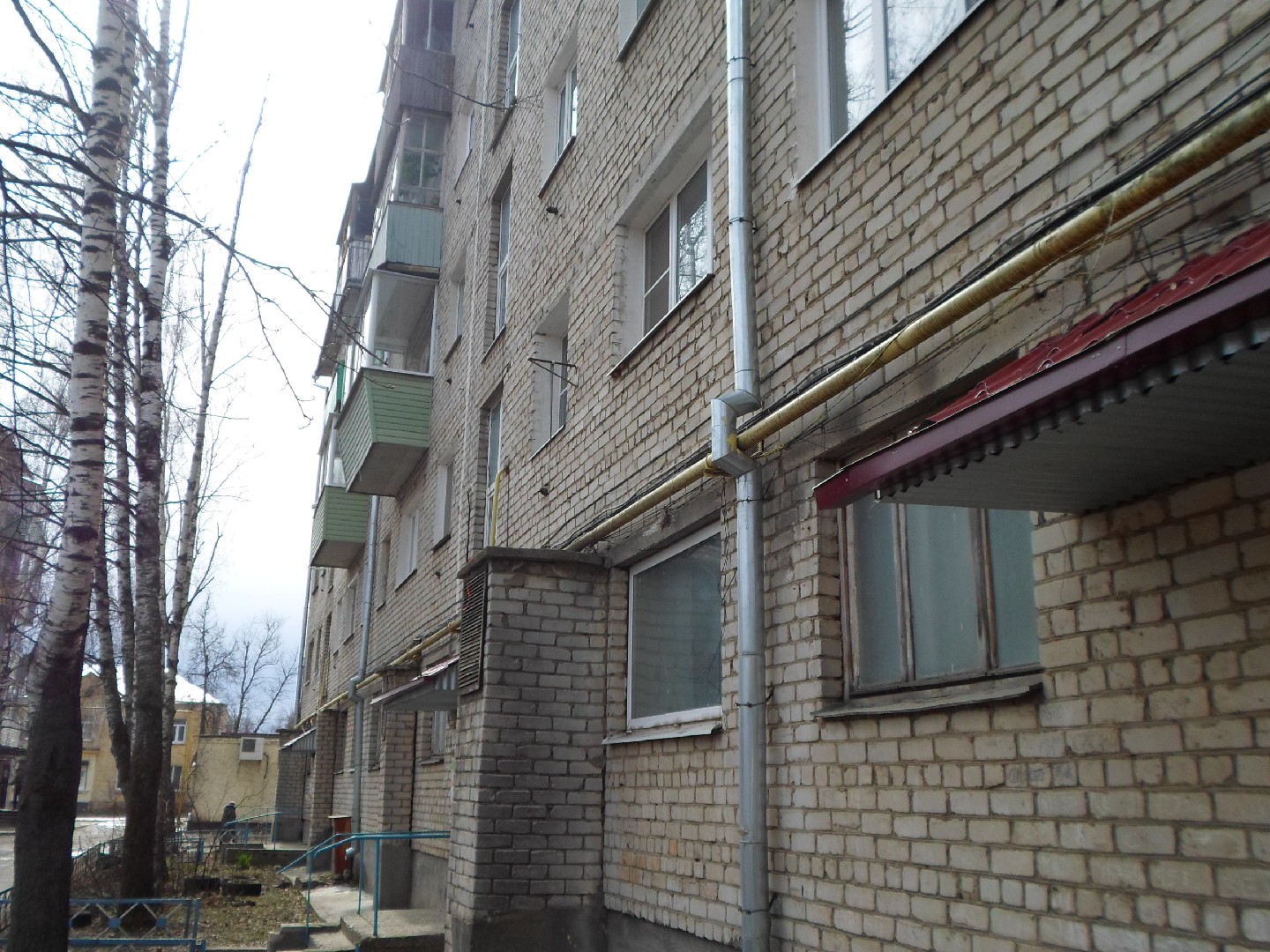 обл. Владимирская, г. Ковров, ул. Грибоедова, д. 32-фасад здания