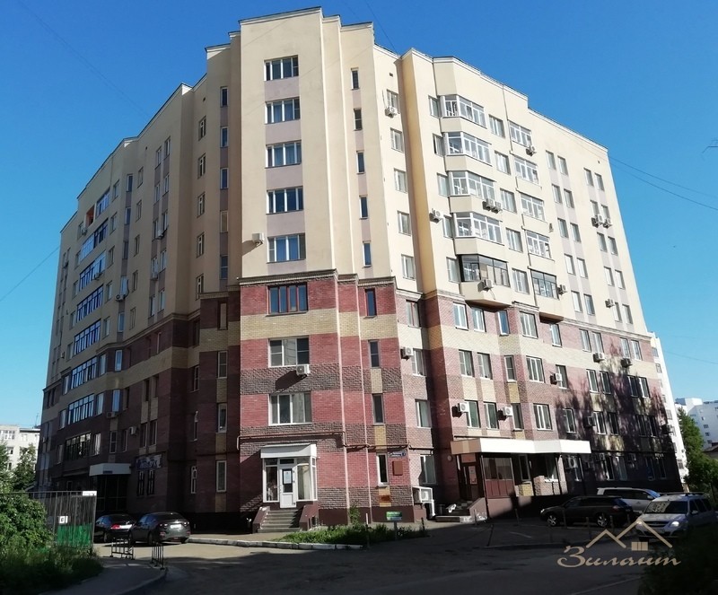 Респ. Татарстан, г. Казань, ул. Заслонова, д. 5-фасад здания