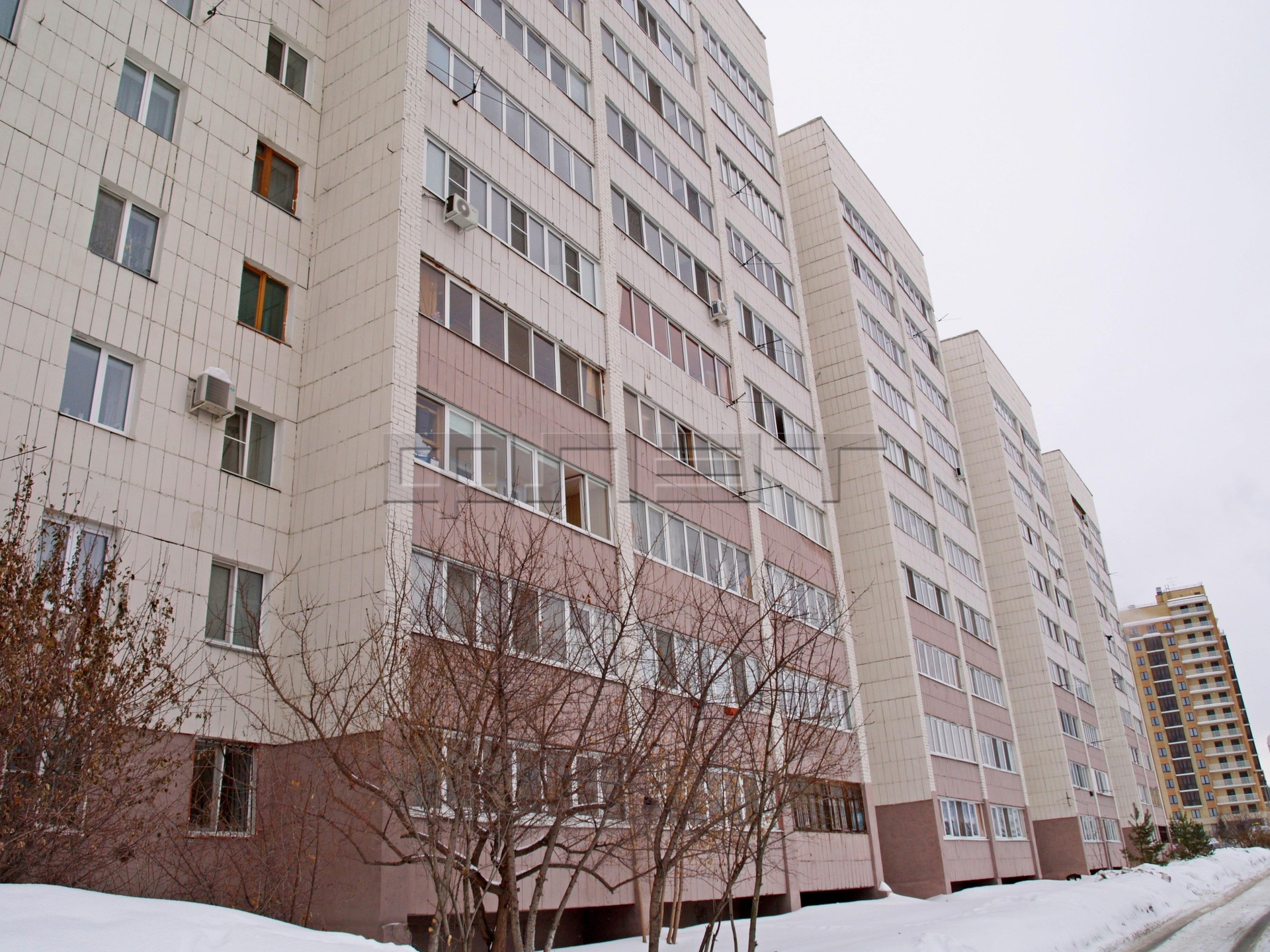 Респ. Татарстан, г. Казань, ул. Карбышева, д. 61-фасад здания