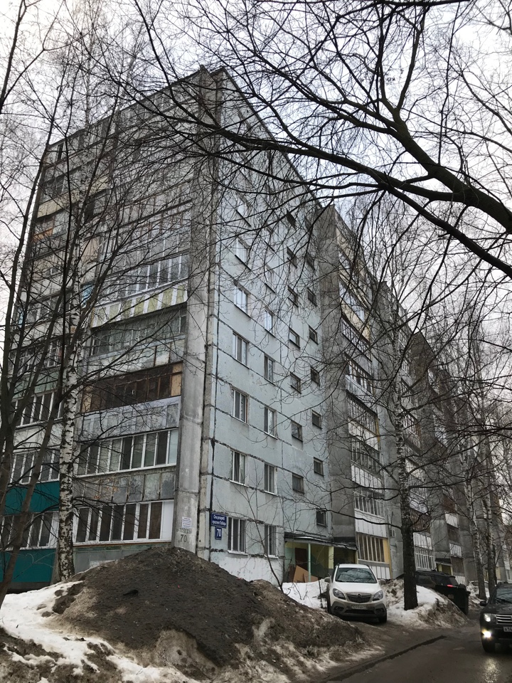 Респ. Татарстан, г. Казань, пр-кт. Победы, д. 70-фасад здания